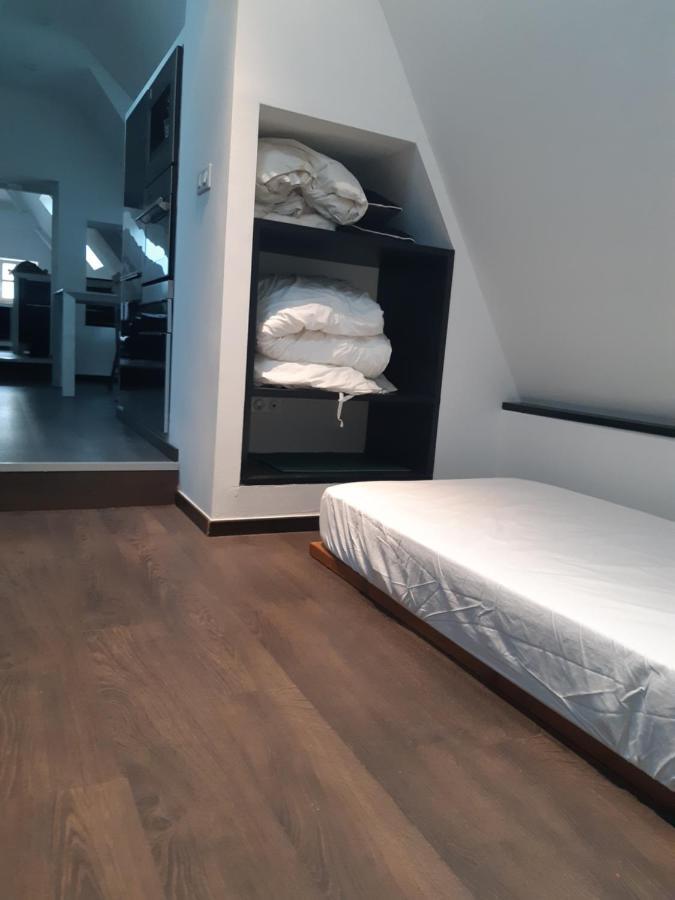 Superbe Loft En Centre-Historique Apartment Quimper Exterior foto